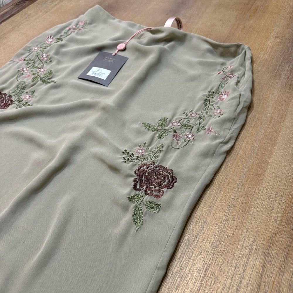 House of CB‎ Lailah Embroidered Maxi Skirt Low Rise Lightweight Georgette Large - Picture 7 of 15
